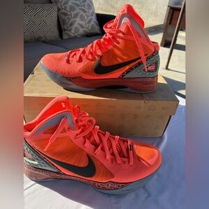 Nike Zoom Hyperdunk 2011 Blake Griffin, Men’s 11.5
